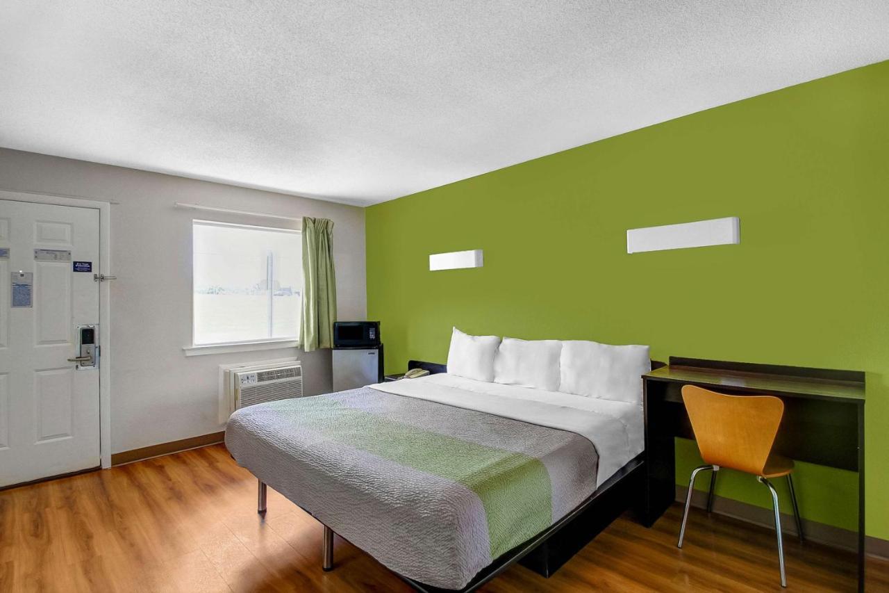 Motel 6-Charles Town, Wv Экстерьер фото
